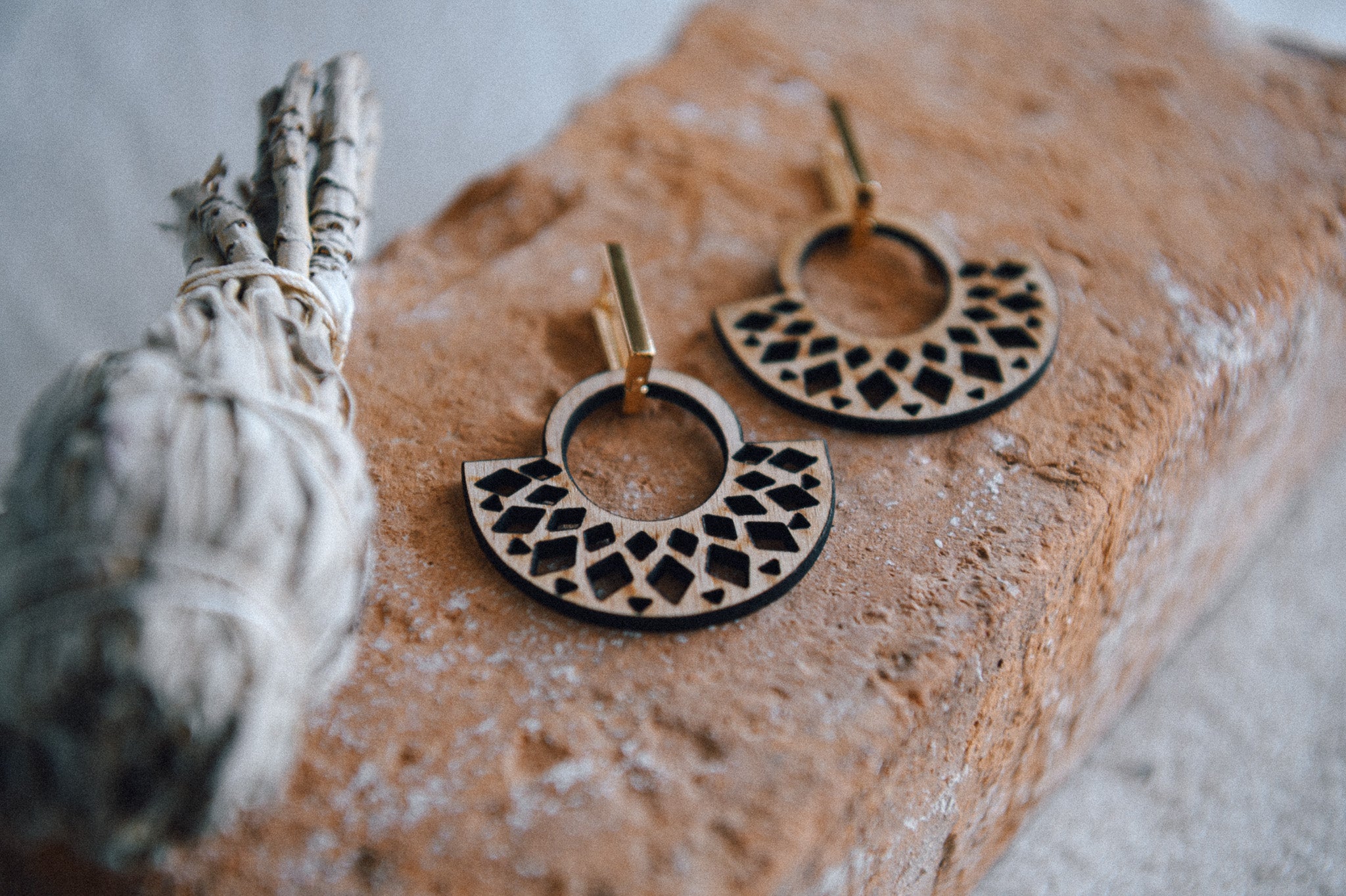 Cecelia Designs Jewelry Seaside Glow Gold Ball Hoop Earrings main image 1
