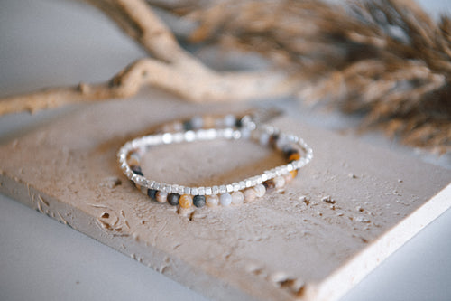 Gemstone Wrap Bracelet Pearl with Faceted Silver Beads