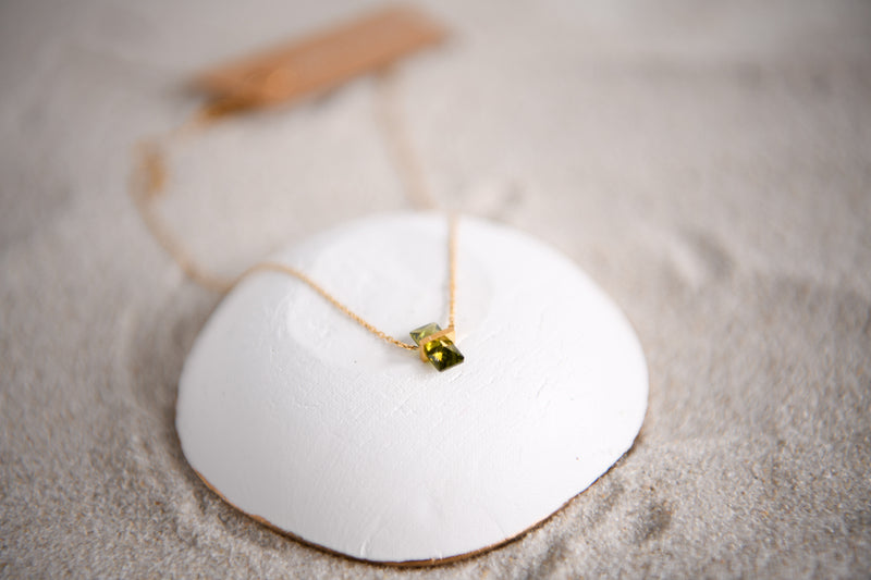 Olive Minimal Necklace